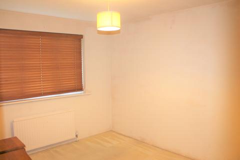 2 bedroom ground floor flat for sale, Galdana Avenue, Barnet EN5