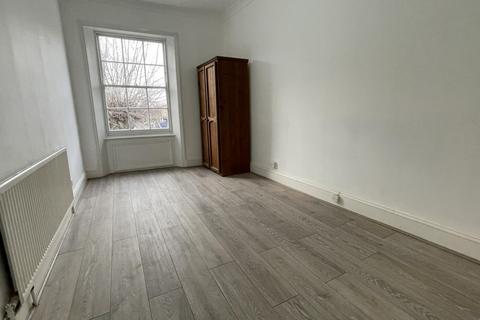 1 bedroom flat to rent, Queensbridge Road, Hackney, E8