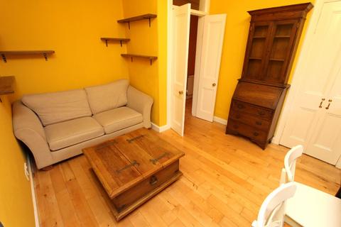 2 bedroom flat to rent, Elm Place, Leith Links, Edinburgh, EH6