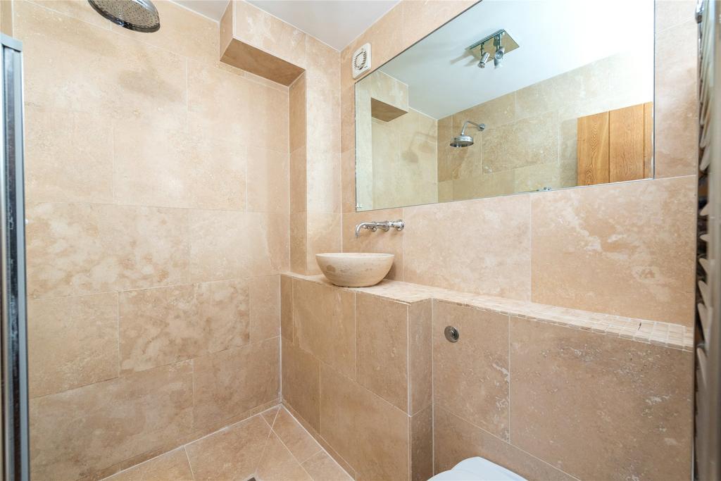 Bed Three En Suite