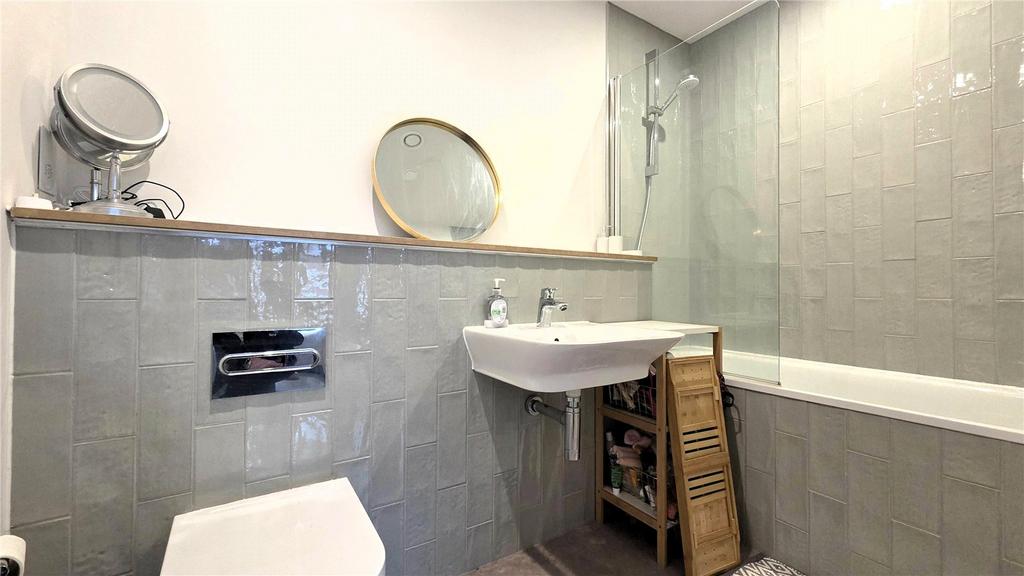 Ensuite Bathroom