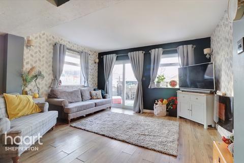 27 Ridingleaze, Lawrence Weston, Bristol, BS11 0QF
