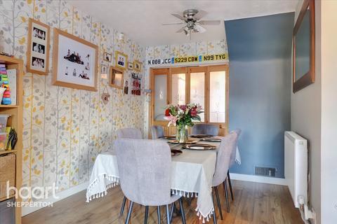27 Ridingleaze, Lawrence Weston, Bristol, BS11 0QF