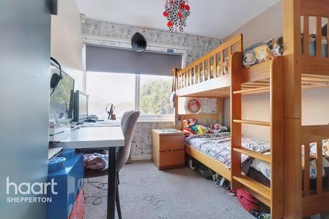 27 Ridingleaze, Lawrence Weston, Bristol, BS11 0QF
