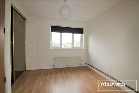 2 bedroom terraced house to rent, Martins Walk, Borehamwood, Hertfordshire, WD6