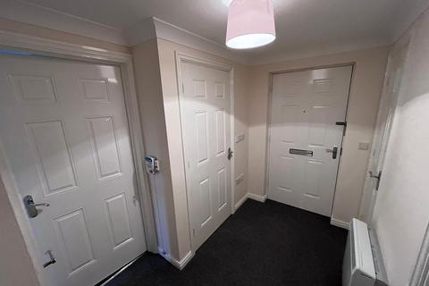 2 bedroom flat to rent, Sanderson Villas, Gateshead NE8