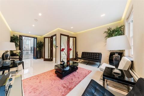 4 bedroom terraced house for sale, Battersea Square, London, SW11