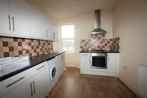 2 bedroom flat to rent - London Road, Tooting