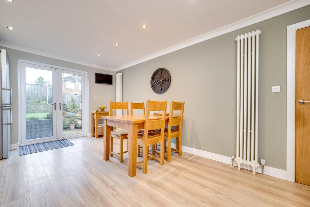 Ashbourne Avenue, Cleckheaton 2 bed detached bungalow £259,950