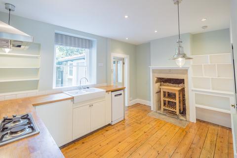 2 bedroom cottage to rent, Victoria Place, Combe Down, Bath