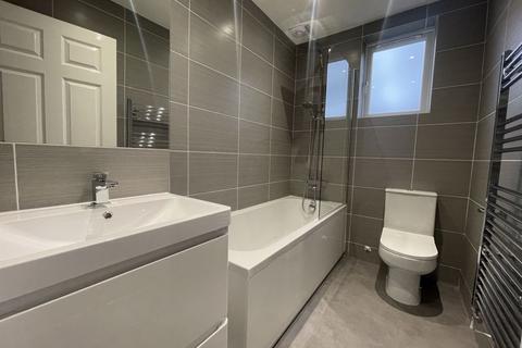 3 Drive Court, Edgware, HA8 8PP