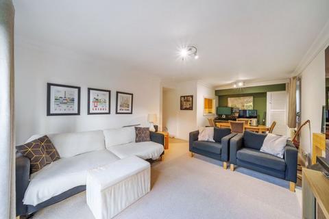 Flat 39, French Apartments Lansdowne Road, Purley, CR8 2PJ
