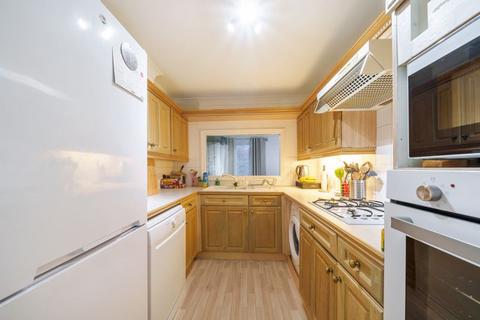 Flat 39, French Apartments Lansdowne Road, Purley, CR8 2PJ