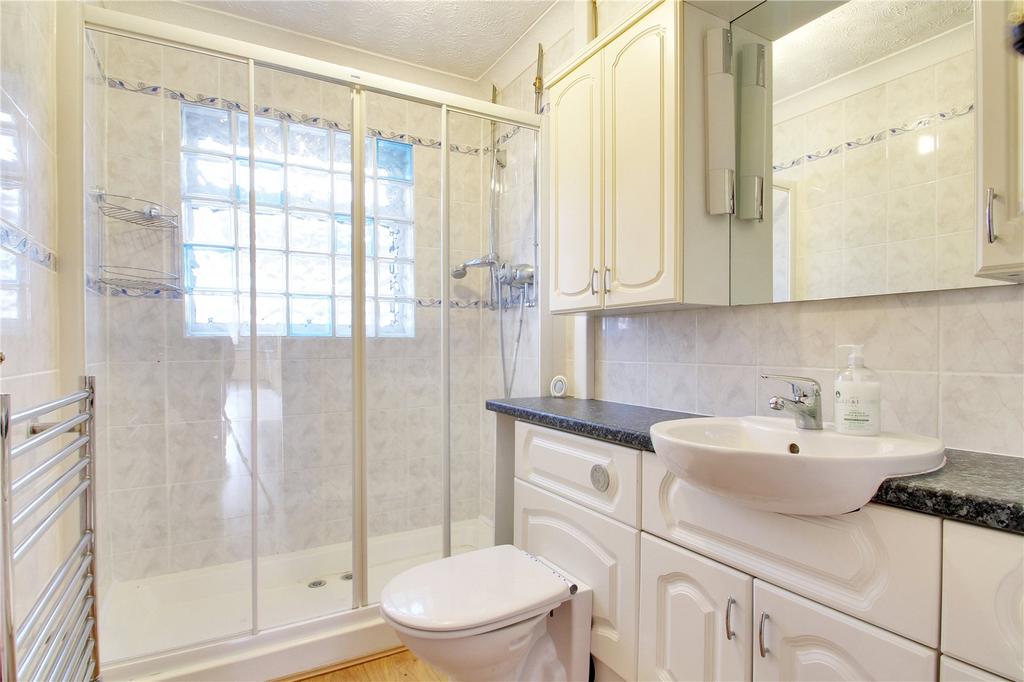 G/Floor Shower Room
