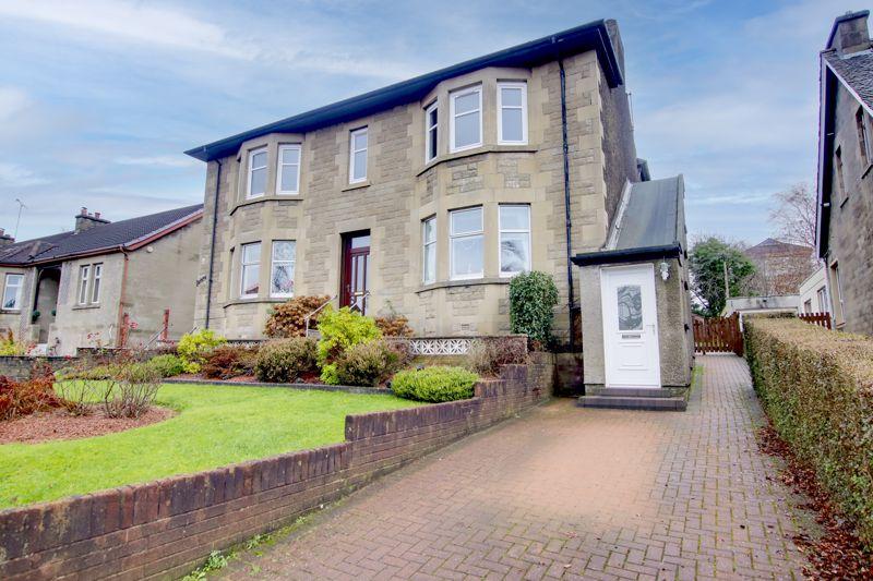 Avon Street, Motherwell 3 bed flat for sale £215,000