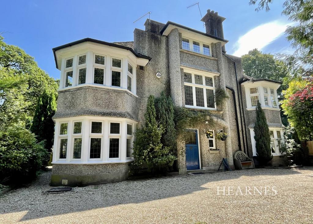 Berwick Road, Talbot Woods, Bournemouth, BH3 7 bed detached house for