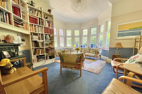 12 Berwick Road, Bournemouth, BH3 7BB