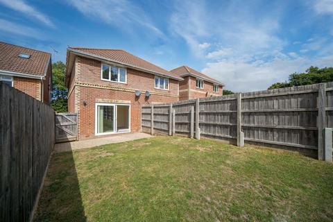 3 bedroom semi-detached house for sale - Northwood, Isle Of Wight