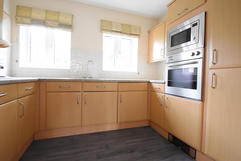 Kitchen.JPG