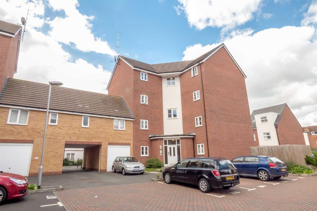 Poppleton Close, Coventry 2 bed flat £895 pcm (£207 pw)