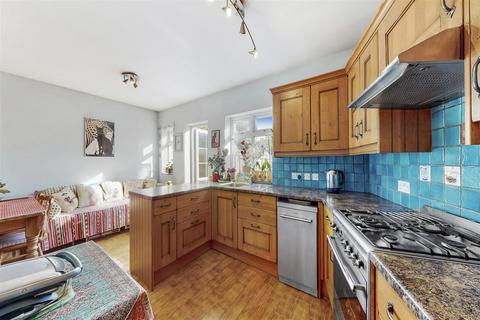 45 Carlton Avenue West, Wembley, HA0 3RD