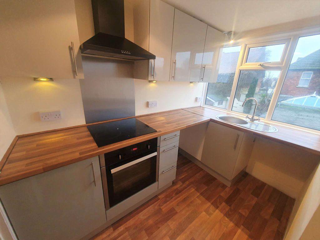 Ashdown Road, Bexhill on Sea 2 bed flat £850 pcm (£196 pw)