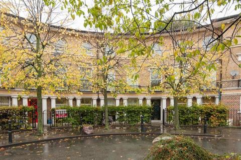 2 bedroom apartment to rent, Mothers Square, Hackney E5