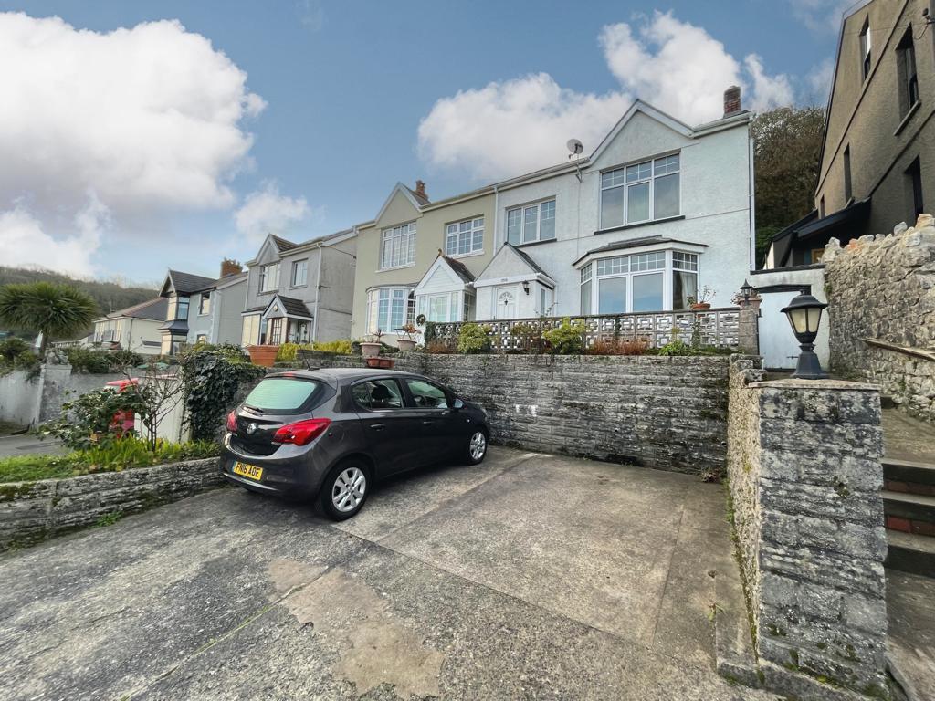 Overland Road, Mumbles, Swansea 4 bed semidetached house £460,000