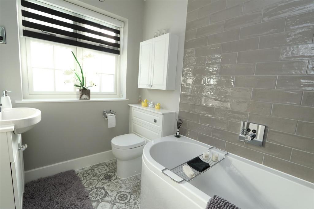 Family bathroom