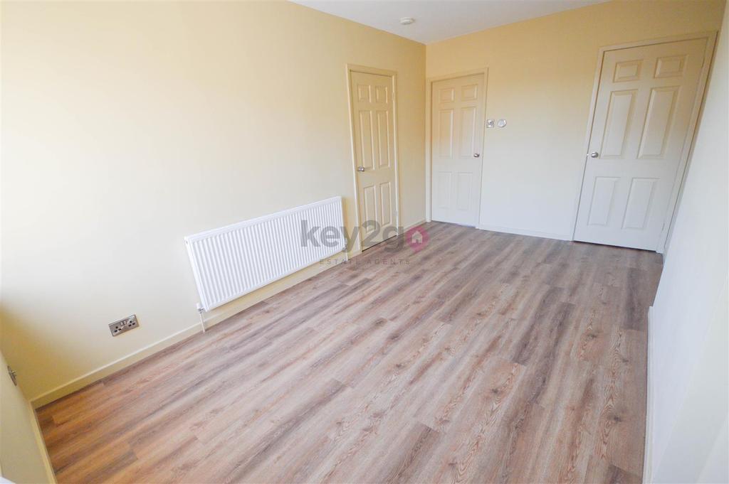 Kestrel Drive, Eckington, S21 1 bed flat £575 pcm (£133 pw)