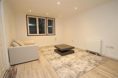 1 bedroom flat to rent, Fareham House, Marlowes, Hemel Hempstead