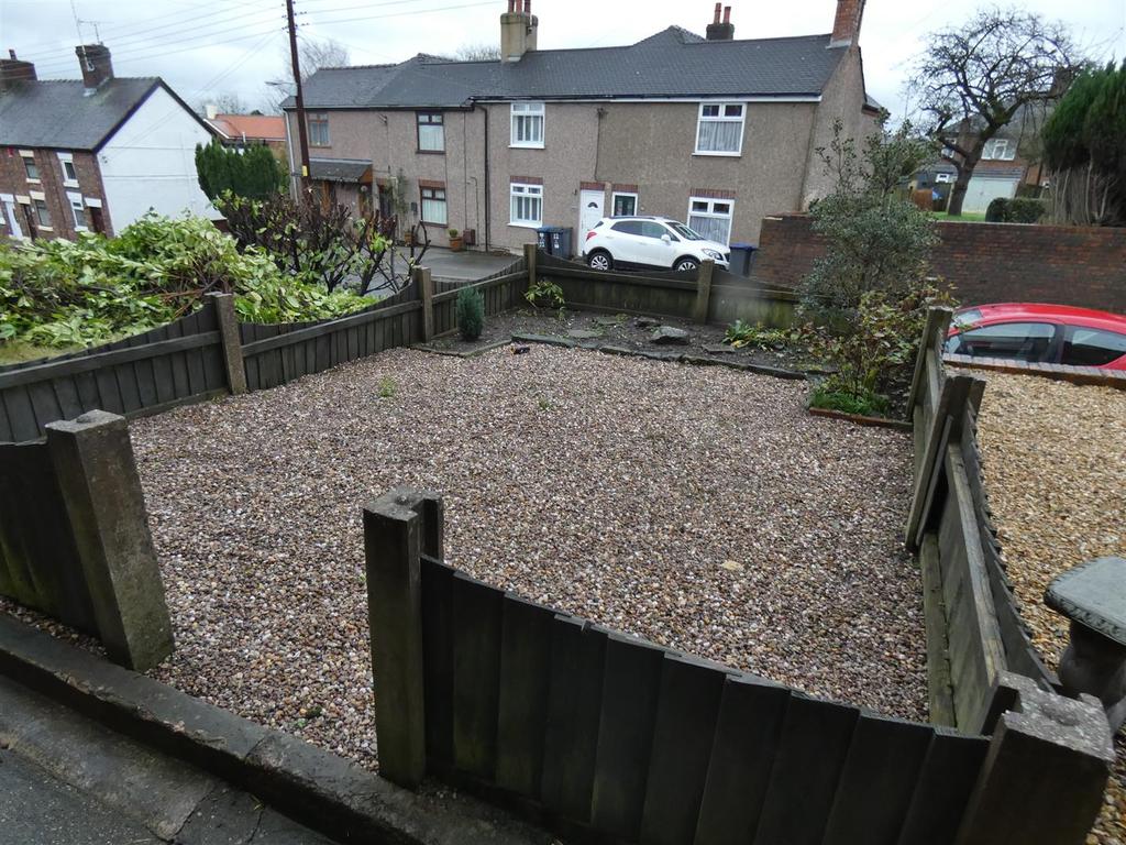 Froghall Road, Cheadle, StokeOnTrent 2 bed end of terrace house £