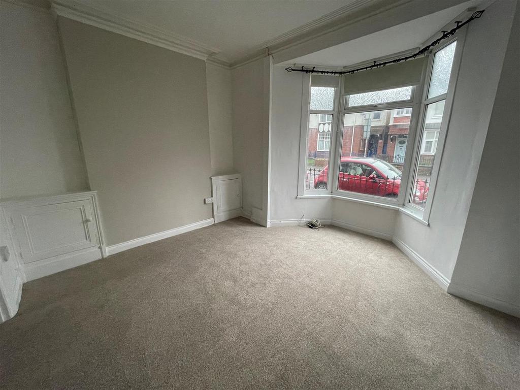 Coleshill Terrace, Llanelli 3 bed terraced house £164,950