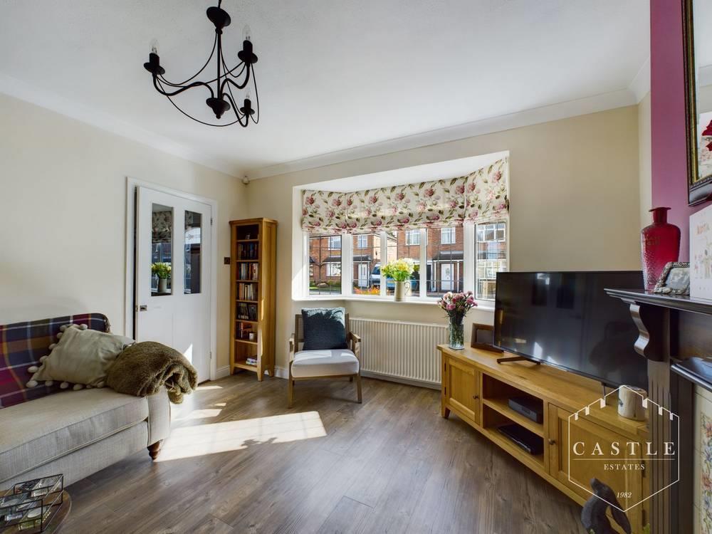 Brockhurst Avenue, Burbage, Hinckley 3 bed semidetached house £325,000