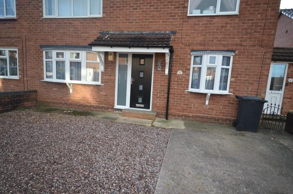 Kinfare Rise, Upper Gornal 2 bed £725 pcm (£167 pw)