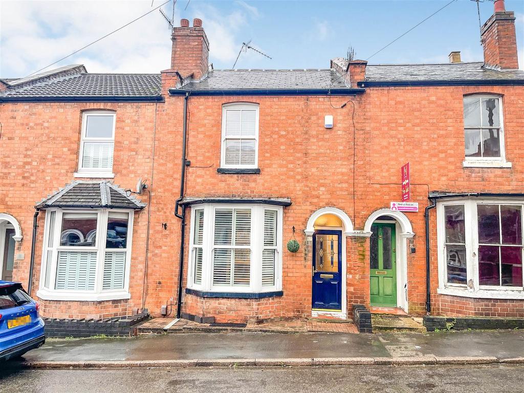 Suffolk Street, Leamington Spa 2 bed terraced house £335,000