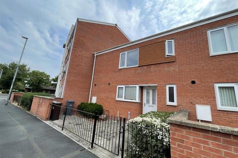 38 Flixton Road, Manchester, M13 9GU