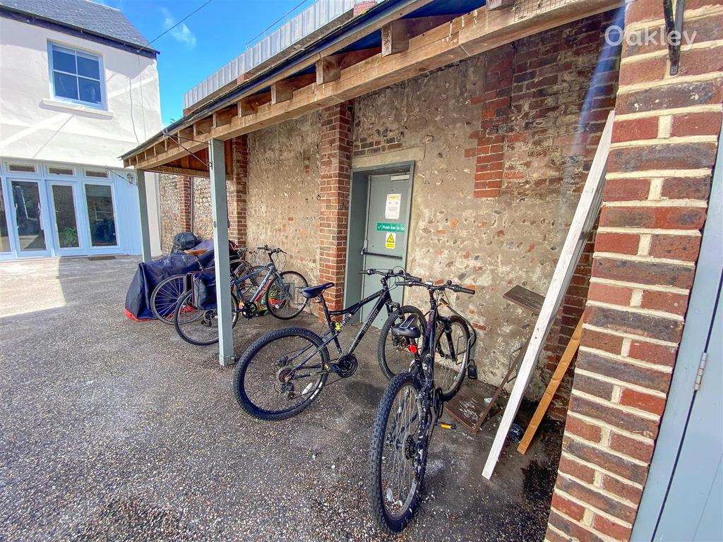 Cycle Store