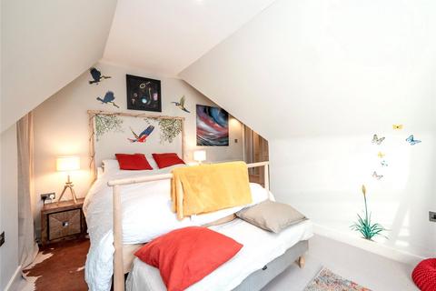 2 bedroom flat to rent, Blackfriars Street, Edinburgh, EH1