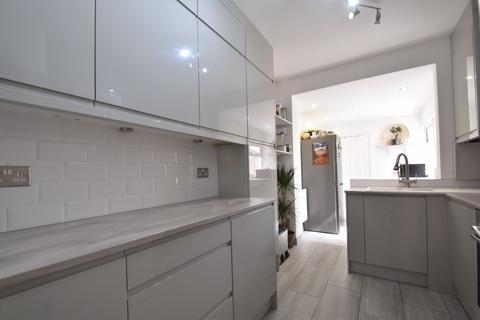 15 Kenneth Road, Luton, LU2 0LE
