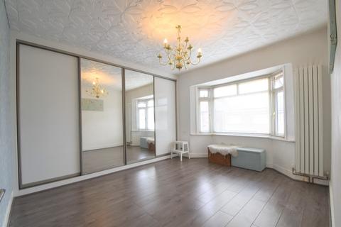 15 Kenneth Road, Luton, LU2 0LE