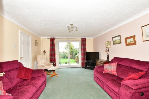 2 bedroom detached bungalow for sale - Charlotte Avenue, Wickford, Essex