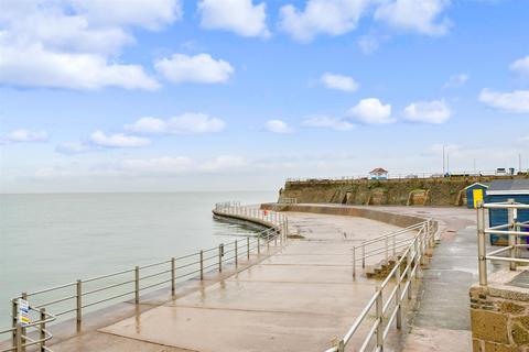 20 Ethelbert Road, Birchington, CT7 9PY
