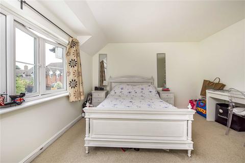 2 bedroom end of terrace house to rent, Kingfisher Road, Farnham, Surrey, GU9