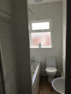 3 bedroom terraced house to rent, Murray Road, Sheffield S11