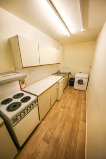 1 bedroom apartment to rent, BF, Moorland Avenue, Hyde Park