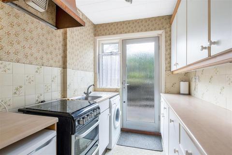 65 Oak Tree Gardens, Sundridge, Bromley, BR1 5BE