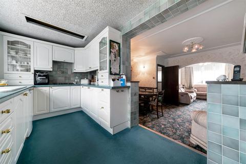 36 Hillcrest Road, Bromley, BR1 4SB