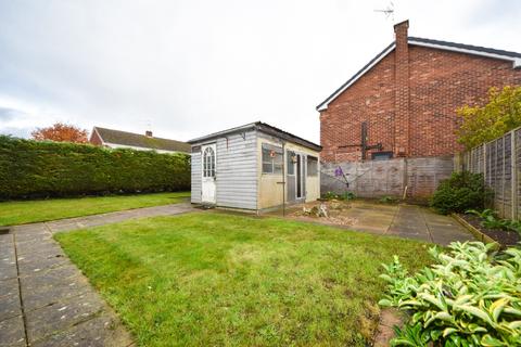 81 Foxes Way, Warwick, CV34 6AY