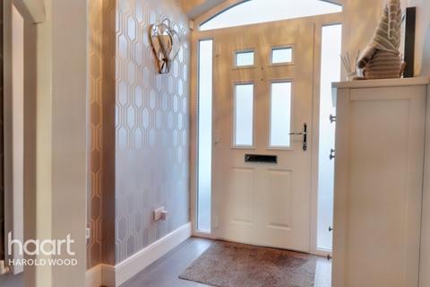 20 Redden Court Road, Romford, RM3 0XA